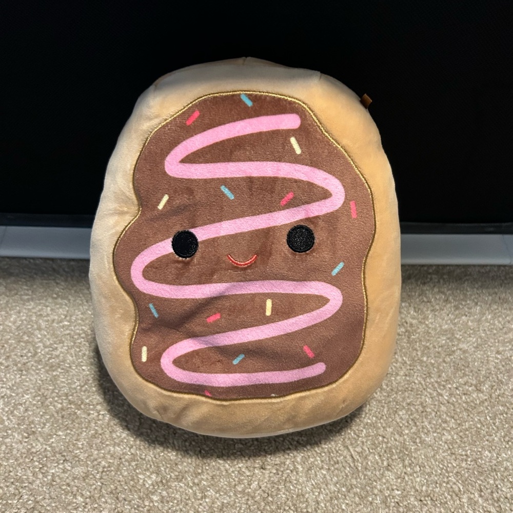 Deja the Poptart Squishmallow